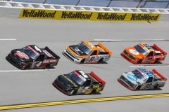 AutoTrader EchoPark Automotive 400