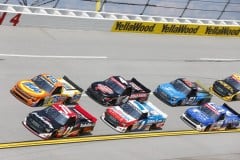 AutoTrader EchoPark Automotive 400