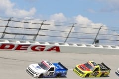 AutoTrader EchoPark Automotive 400