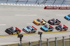 AutoTrader EchoPark Automotive 400