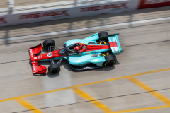 KICKINTIRESDETROITGP-129