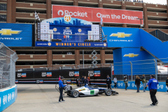 KICKINTIRESDETROITGP-60