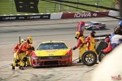 iowa-speedway-cup-082563