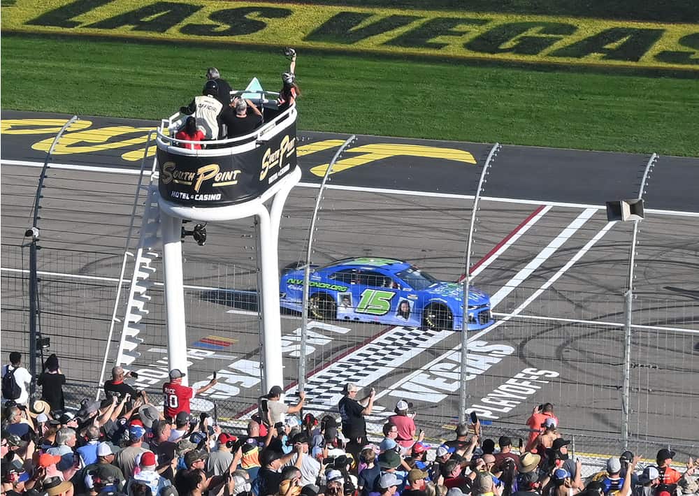 Joey Gase takes the green flag to start the South Point 400 at Las Vegas Motor Speedway. Photo by Jerry Jordan/Kickin' the Tires