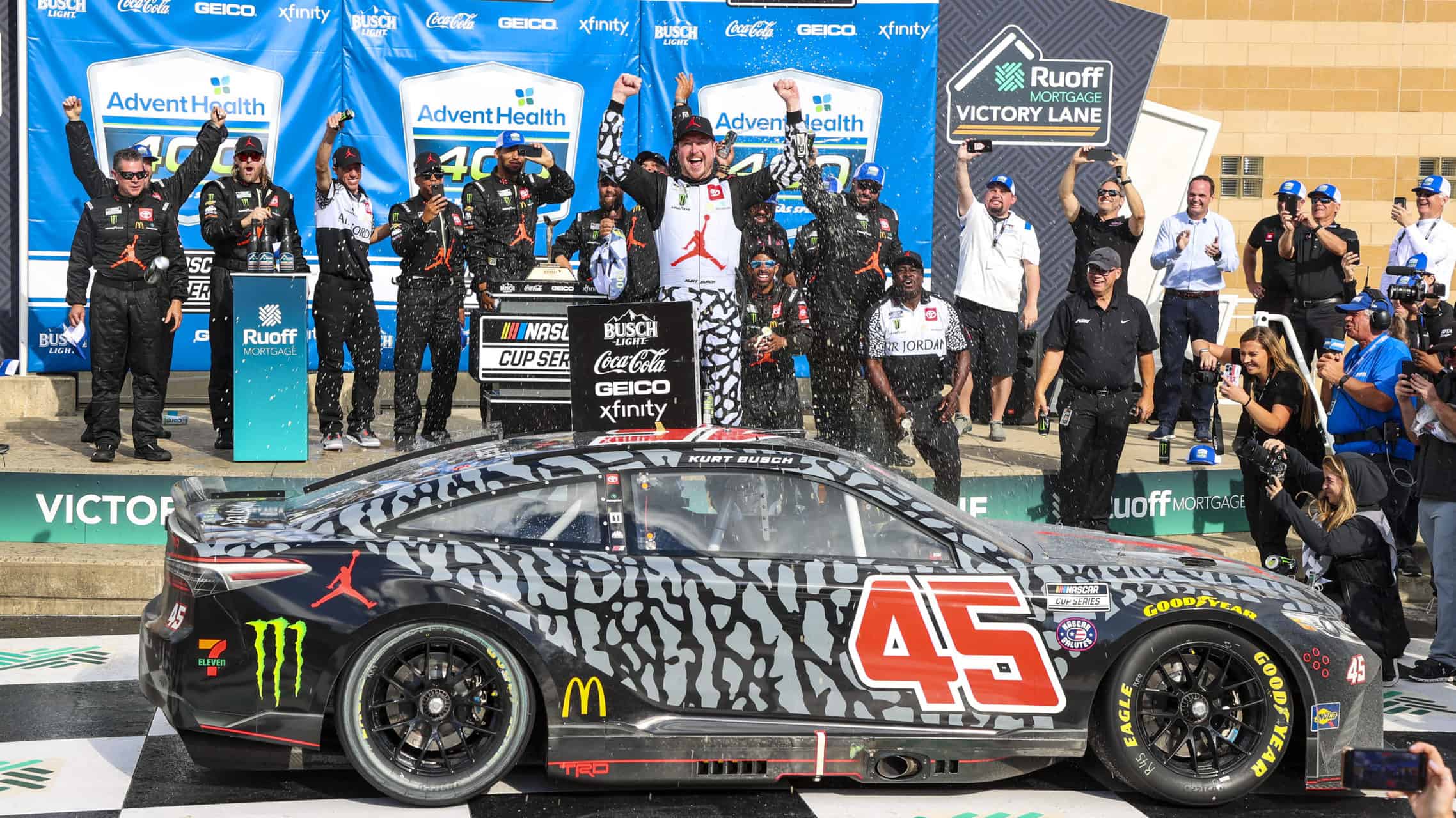 Kurt Busch Charges To Dramatic NASCAR Cup Win At Kansas | Kickin' The Tires