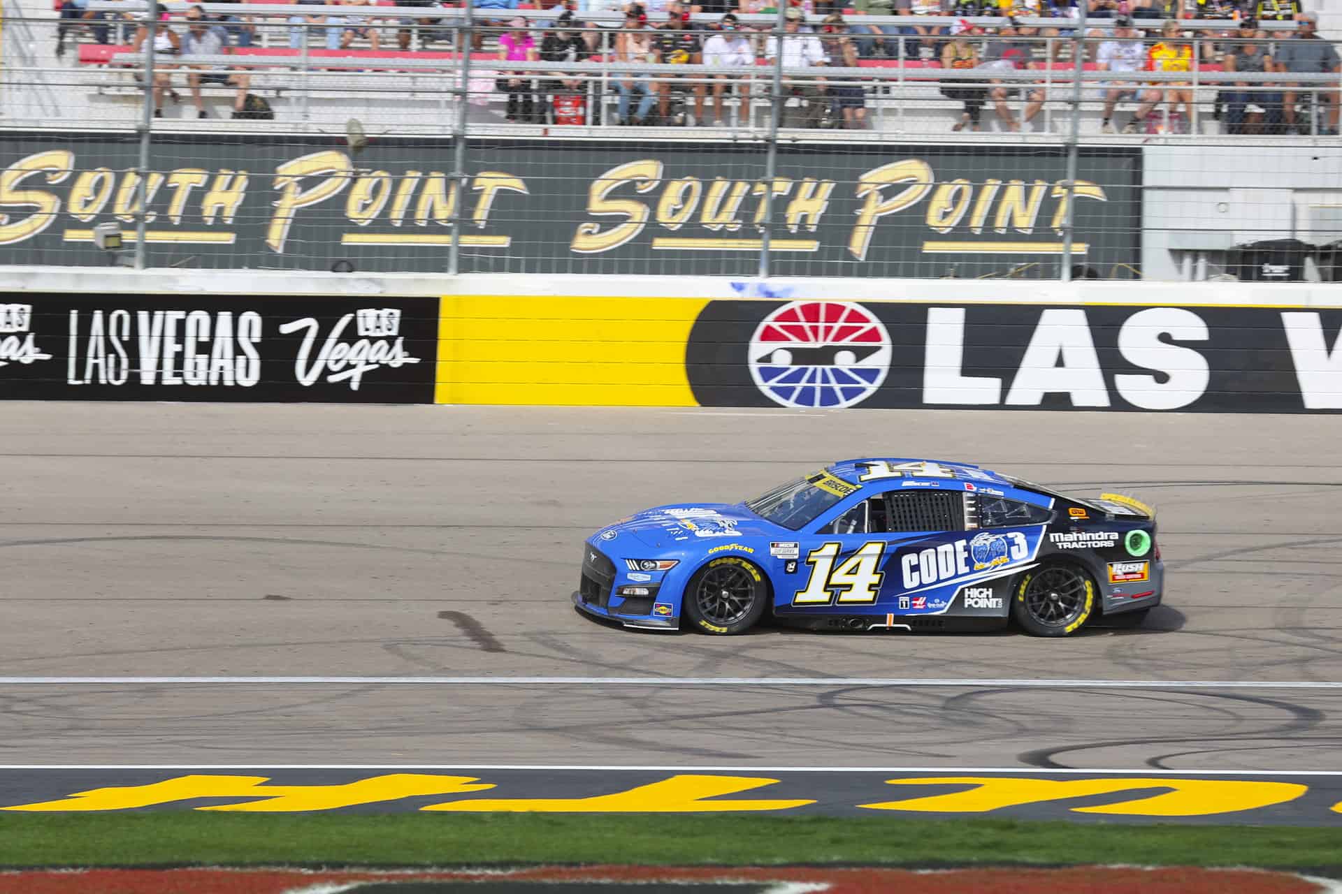 Chase Briscoe rebounded for a strong finish at Las Vegas Motor Speedway to stay in the NASCAR Cup Series title fight.