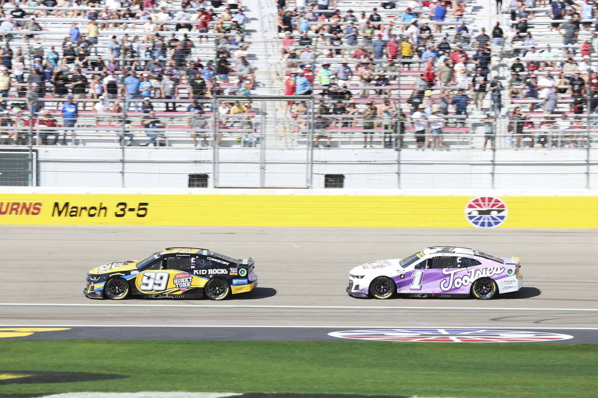 Daniel Suarez and Ross Chastain lead part of the South Point 400 at Las Vegas Motor Speedway. Photo by Rachel Schuoler.