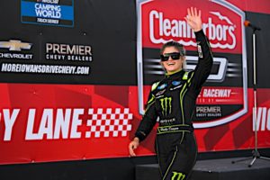 Hailie deegan joins thorsport racing as the team moves to ford performance for the 2023 nascar craftsman truck series season.