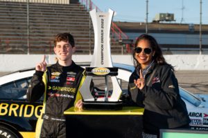 Nick sanchez (left) is the reigning arca menards series national champion.