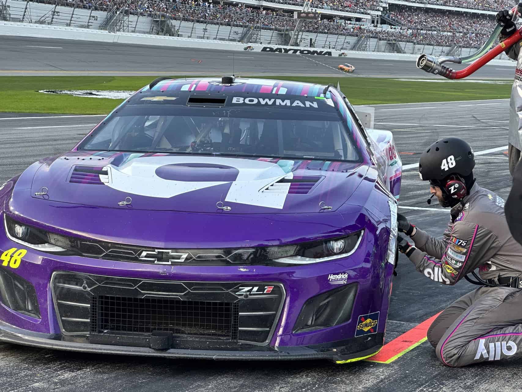 Alex bowman scored a top-five finish in the 2023 daytona 500.