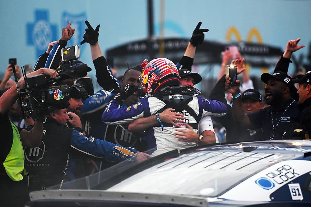 New zealand racer, shane van gisbergen, became the first winner of the nascar chicago street course race. Photo by jerry jordan/kickin' the tires