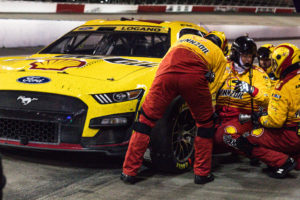 Defending nascar cup series champion joey logano started his quest for a third title rebounding from struggles at darlington raceway.