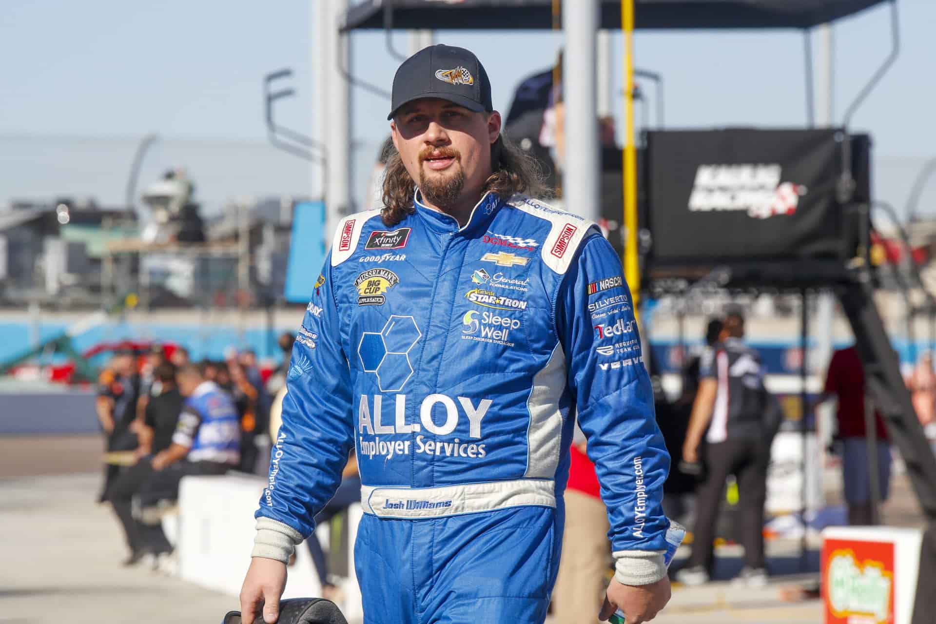 Josh Williams will race full-time for Kaulig Racing in the NASCAR Xfinity Series in 2024.