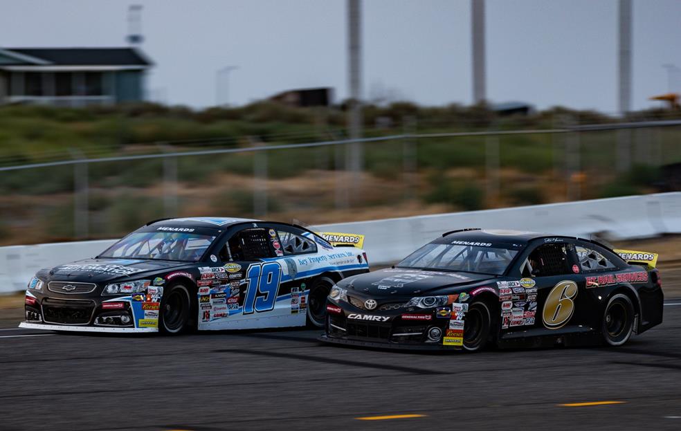 Tyler reif scored his second consecutive win in the arca menards series west at tri-city raceway.