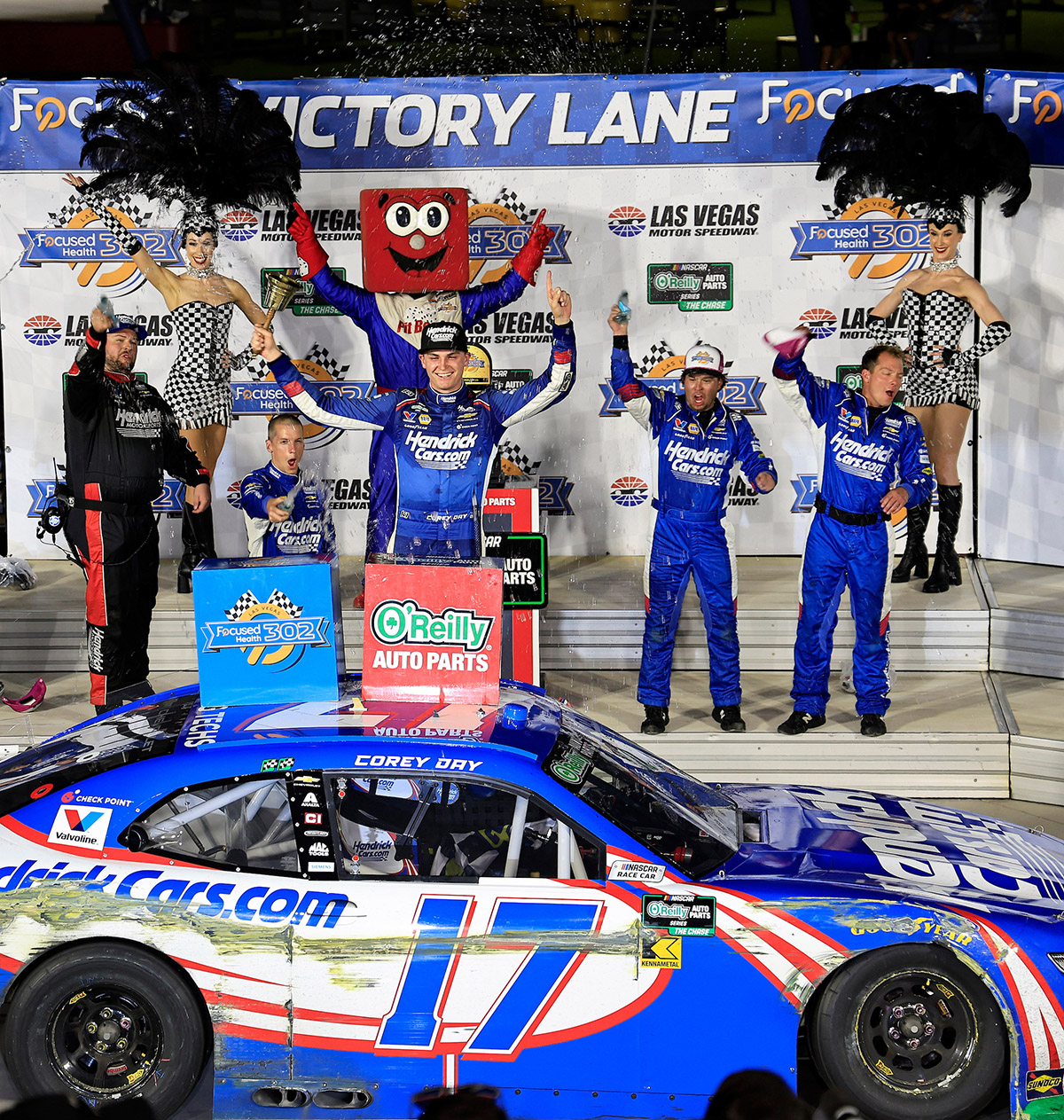 Corey Day Outduels Carson Kvapil in Last-Lap Thriller to Win Focused Health 302 at Las Vegas